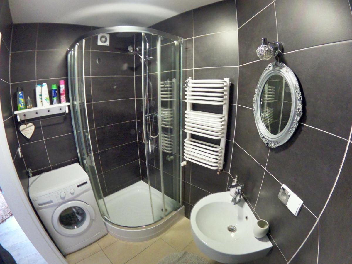Apartamenty Apartlux Poznań Exteriör bild